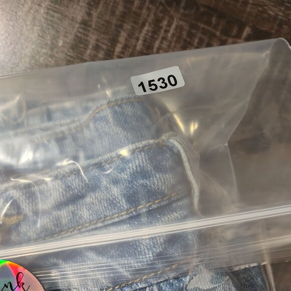 KanCan Womens Destroyed Denim Jean Shorts 2XL High Rise Frayed‎ Hem Y2K Casual - Picture 11 of 11